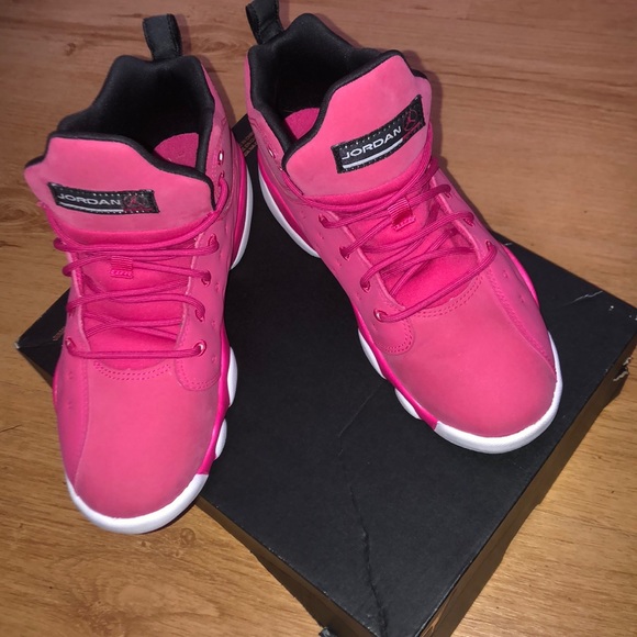 jordan jumpman team ii pink